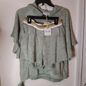 OLI viv loungewear short set